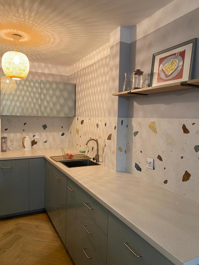 Apartment Close To Metro, 8 Minutes To Centrum And Near Airport Warsaw Exterior photo